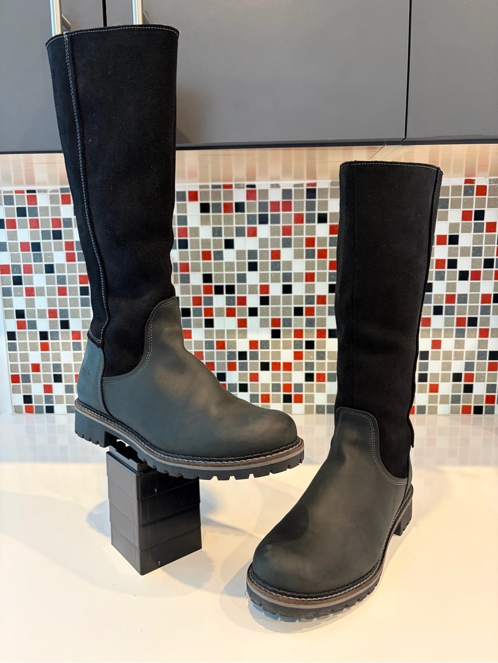 Bos. & Co. Hudson Wool-Lined Waterproof WIDE CALF Winter Boots - Size 41